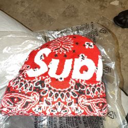 Supreme Bandana Big Logo Beanie Red, Brand New Never Worn, Never Washed