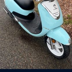 Cute Moped