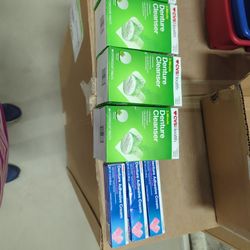 denture Cleaner/Adhesive