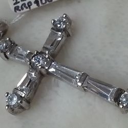 Sterling Silver (925) Cross Pendant Studded with 1.48 Carats 