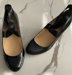 Jessica Simpson Black Patent Heels 8.5M | Crisscross Strap Pumps | JS-Saedra