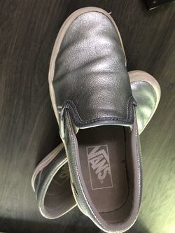 Women’s/girls kids vans size 5.5 women