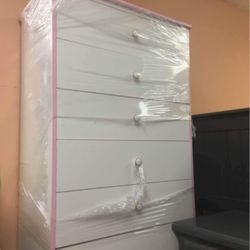 Dresser White And Pink $139