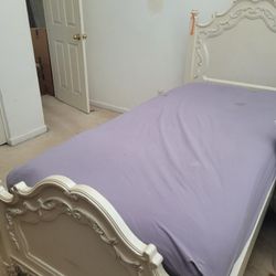 Twim Bed With Matress  and Frame