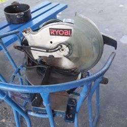 Ryobi Saw