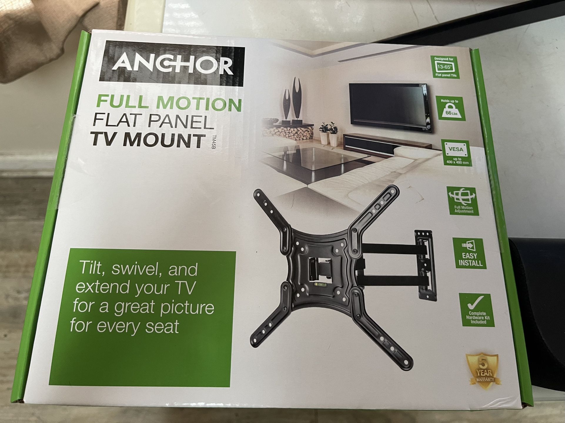 40” SAMSUNG SMART LED TV + BRAND NEW FULL MOTION WALL MOUNT + ROKU