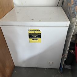 Kenmore Freezer 12502   