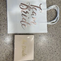 Bridal Party Gift Bags + Cards - 4 Of Each