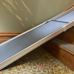 Orvis Dog Ramp for Sale in Oak Park IL OfferUp