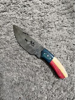 Damascus knife