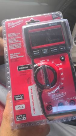 Milwaukee digital multimeter 600A with LO'z