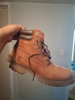 Timberland boots size 8.5 Men