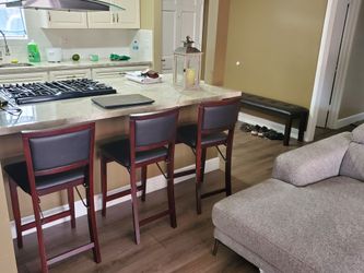 Ashley's Bench And Foldable Counter Chairs