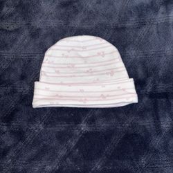 NEW Baby hat, fits up to 3 month olds