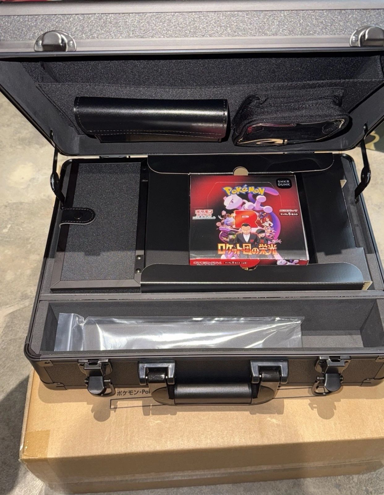 Pokemon Glory Of Team Rocket Suit Case Japanese