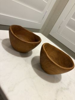 Set of 2 Hand Carved Teak Wood Bowls Thailand mid-century modern (MCM) era