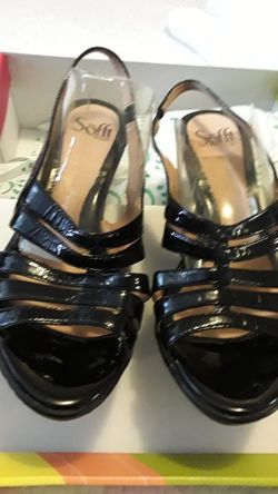 Black Women's Shoes.