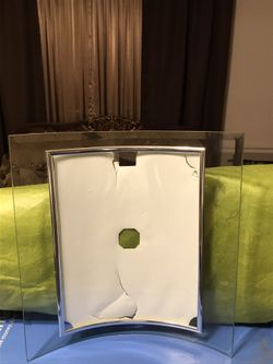 5X7 glass frame/ silver border