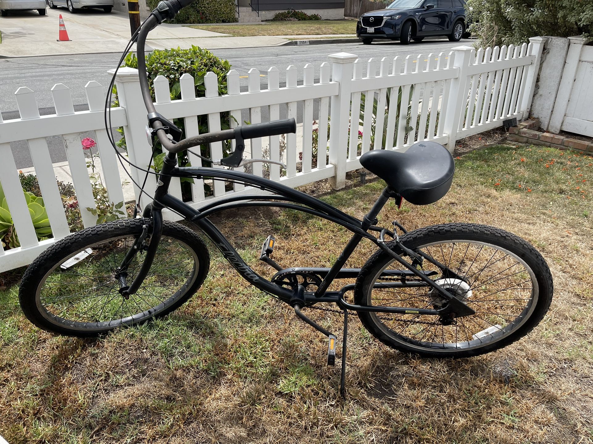 Men’s Black Electra Bike