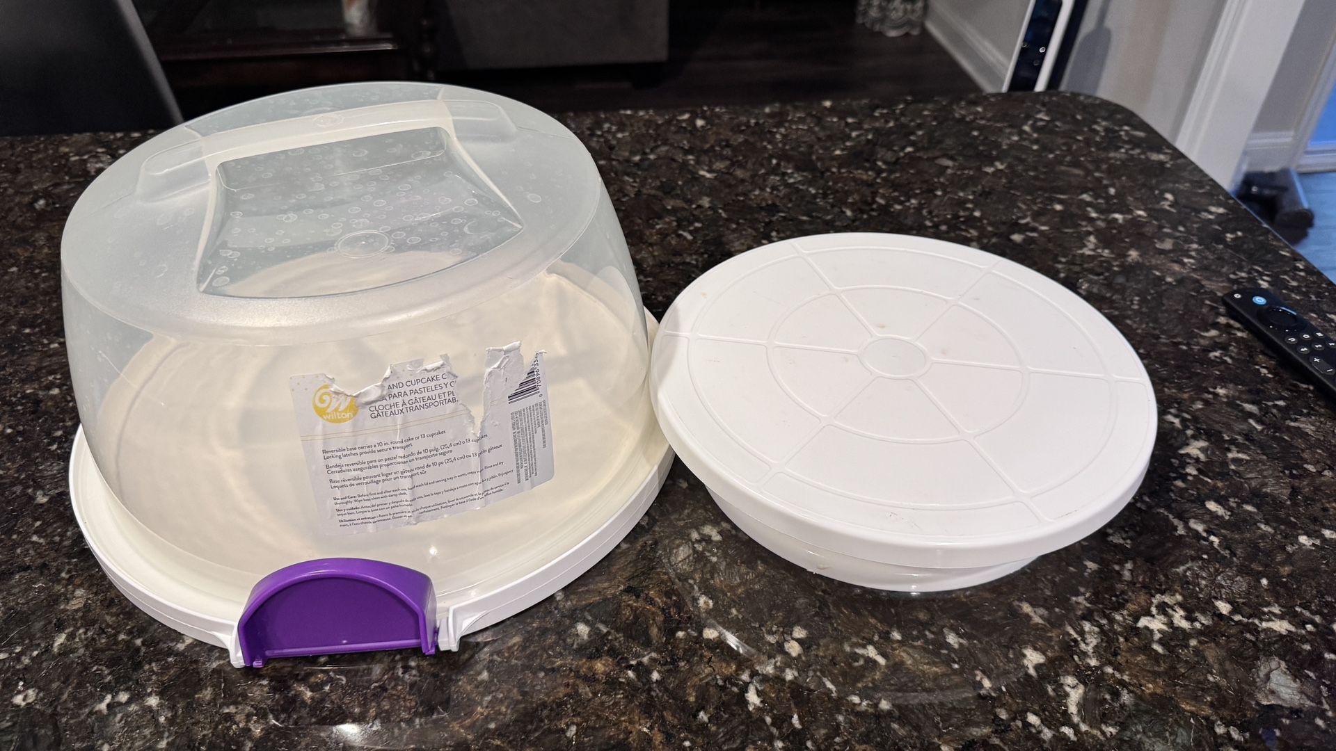 Rotating Cake Turntable for Decorating AND Cake and Cupcake Carrier