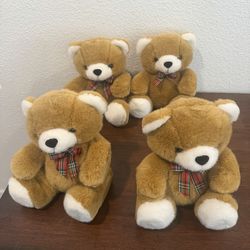 4 new teddy bears