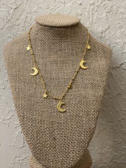 Fashion jewelry moon and stars necklace