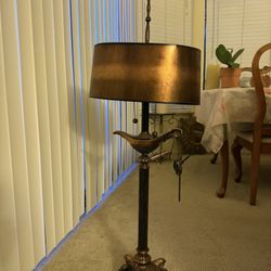 Antique Eletric Lamp.