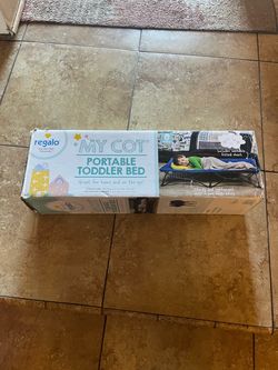 Portable camping toddler bed
