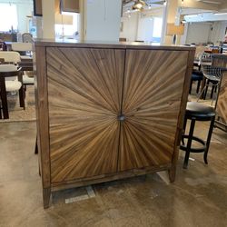 Corona Accent Bar