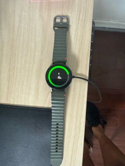 Samsung Galaxy Watch7 44mm LTE/Cellular - Like New w/ Charger