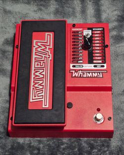 DigiTech Whammy V Guitar Effects Pedal — Excellent Condition