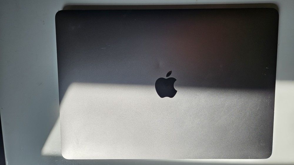 Late 2020 M1 Apple Macbook Air 256GB 8GB