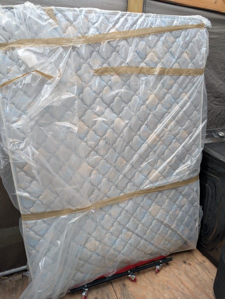 Queen Mattress