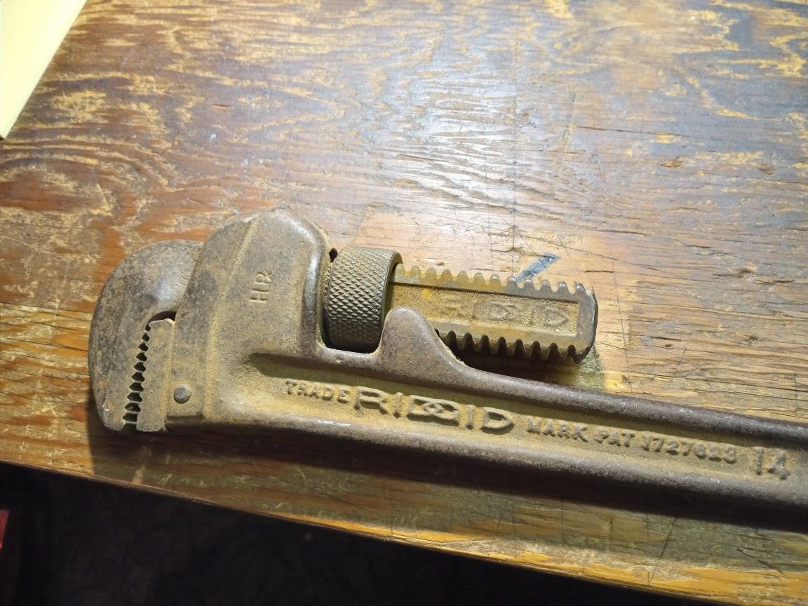 14in Pipe Wrench