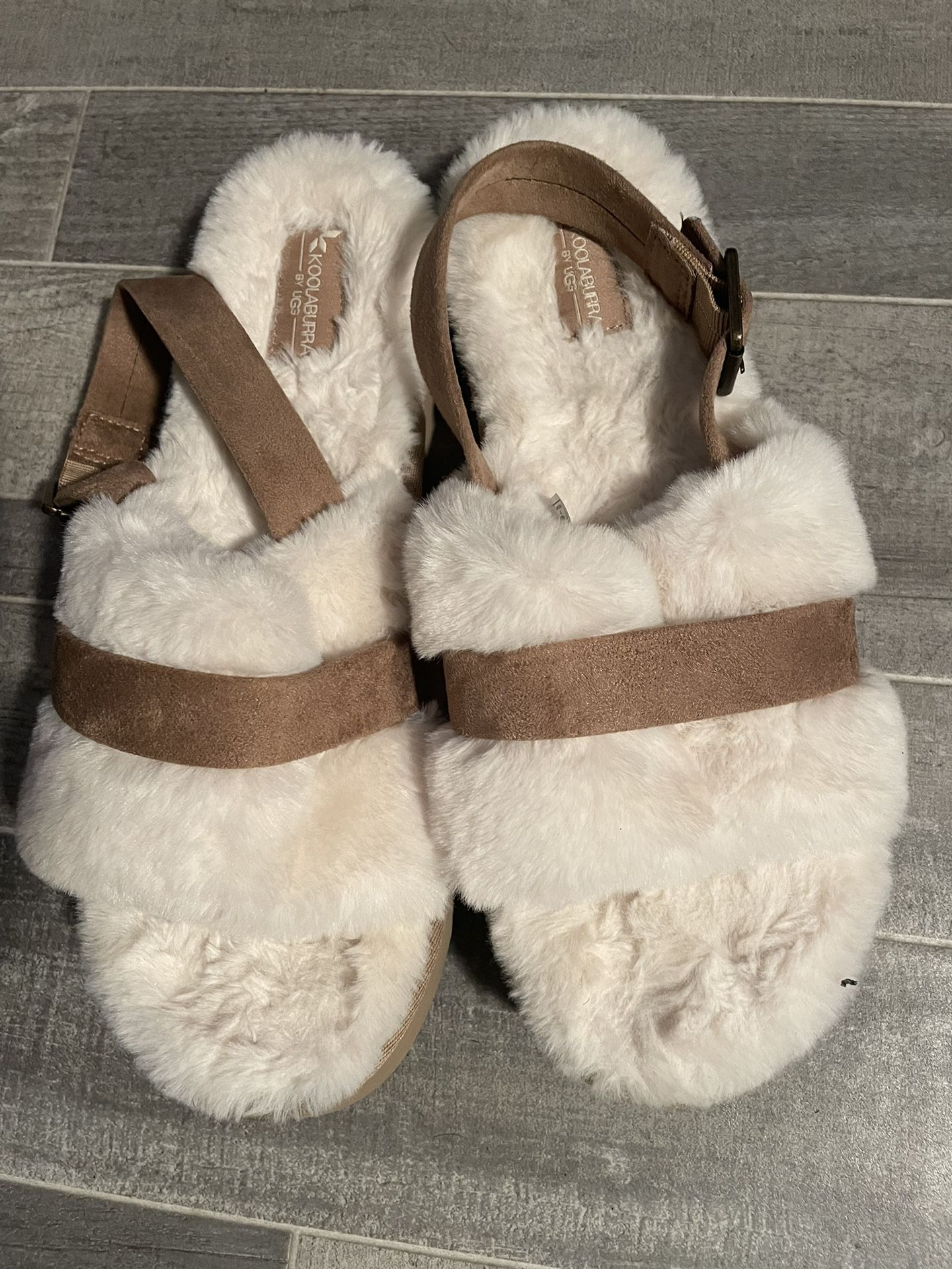 KOOLABURRA UGG Slide Faux Fur Sandals Slippers Fuzz'd Out Tan US Size 11