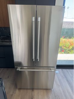 Thermador T36FT820NS 36-inch French Door Refrigerator