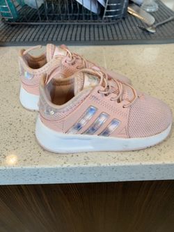 Girl Adidas size 6
