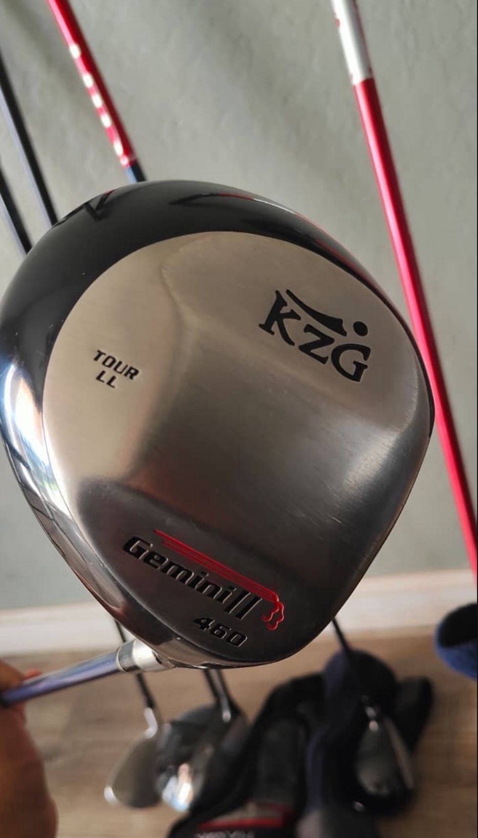 KZG Gemini Driver9.5/ New UST Stiff Shaft