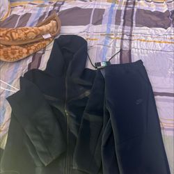 Navy Blue Nike Tech Set