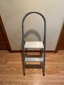 Two-Step Ladder 42”H