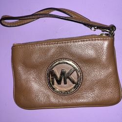 Like New Condition, Pretty Brown, Authentic, Michael Kors  Wristlet Wallet