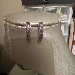 14k Amethyst 6grams Earrings