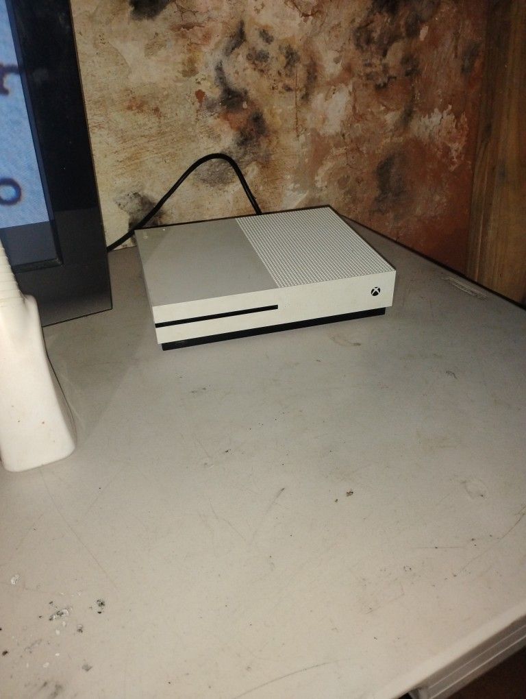 Xbox One S 1 TB