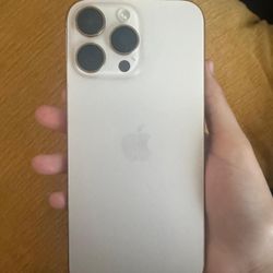 iPhone 16 Pro Max, Gold