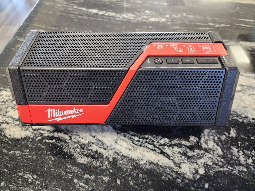 MILWAUKEE JOBSITE SPEAKER 2891-20