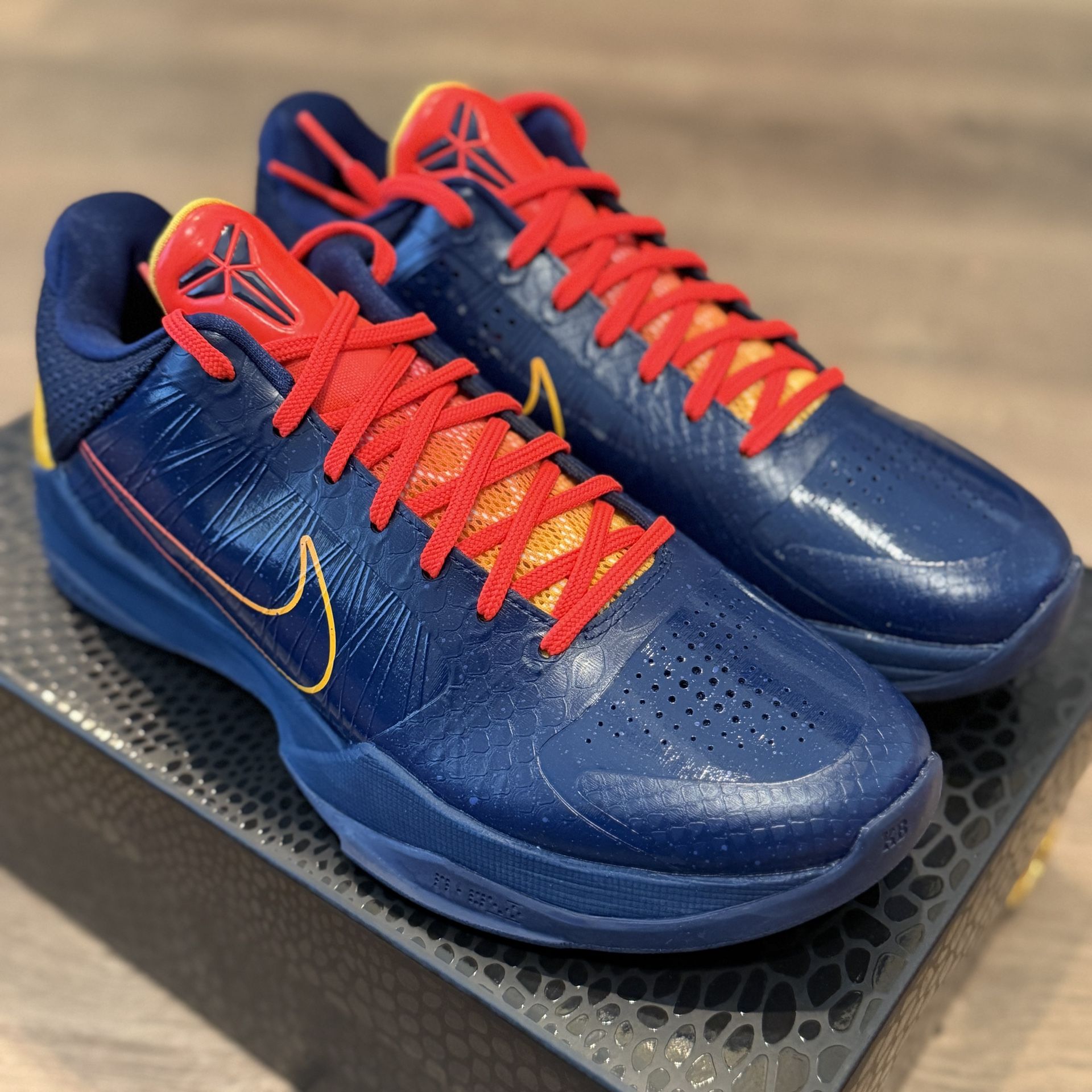 Nike Zoom Kobe 5 Protro Caitlin Clark Indiana Fever Size 8