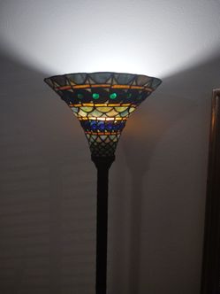 Standing Tiffany lamp
