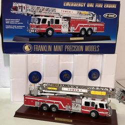 Die Cast Franklin Mint Tower 1 Emergency Fire Truck