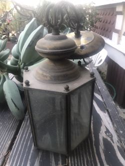 Hanging lantern
