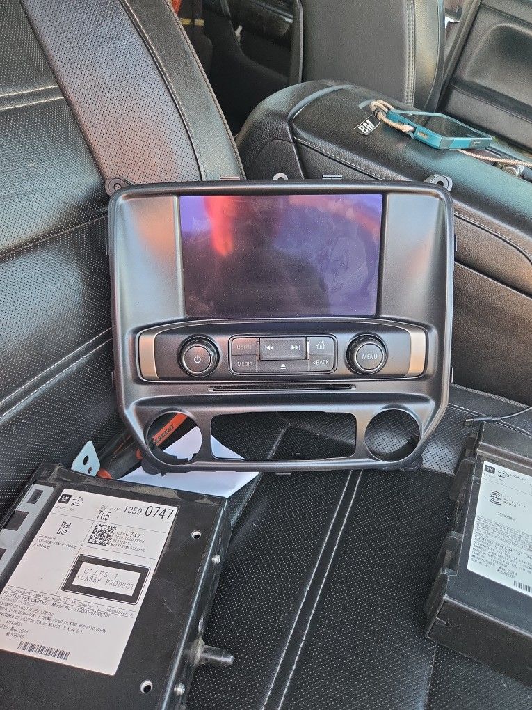 2014 To 2019 GMC Sierra Infotainment Center